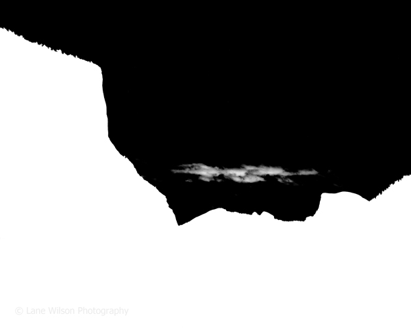 <b> Yosemite Valley & Cloud Reverse</b></p>
Image #2000</p>
Film capture and silver gelatin print.</p>
Available in 3.5x4.5 and 8x10 inch prints.</p>
